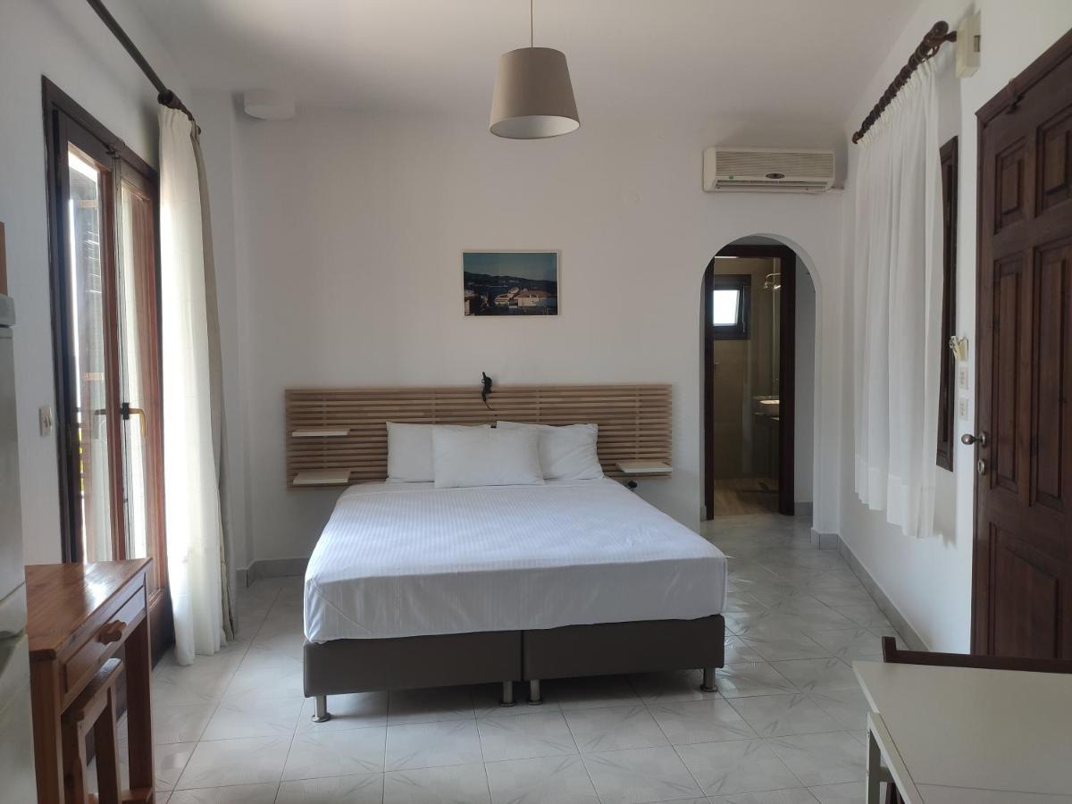 Para Thin Alos Inn Néos Marmarás Exterior foto