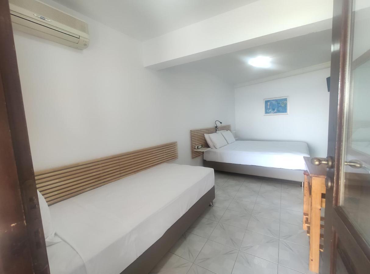 Para Thin Alos Inn Néos Marmarás Exterior foto