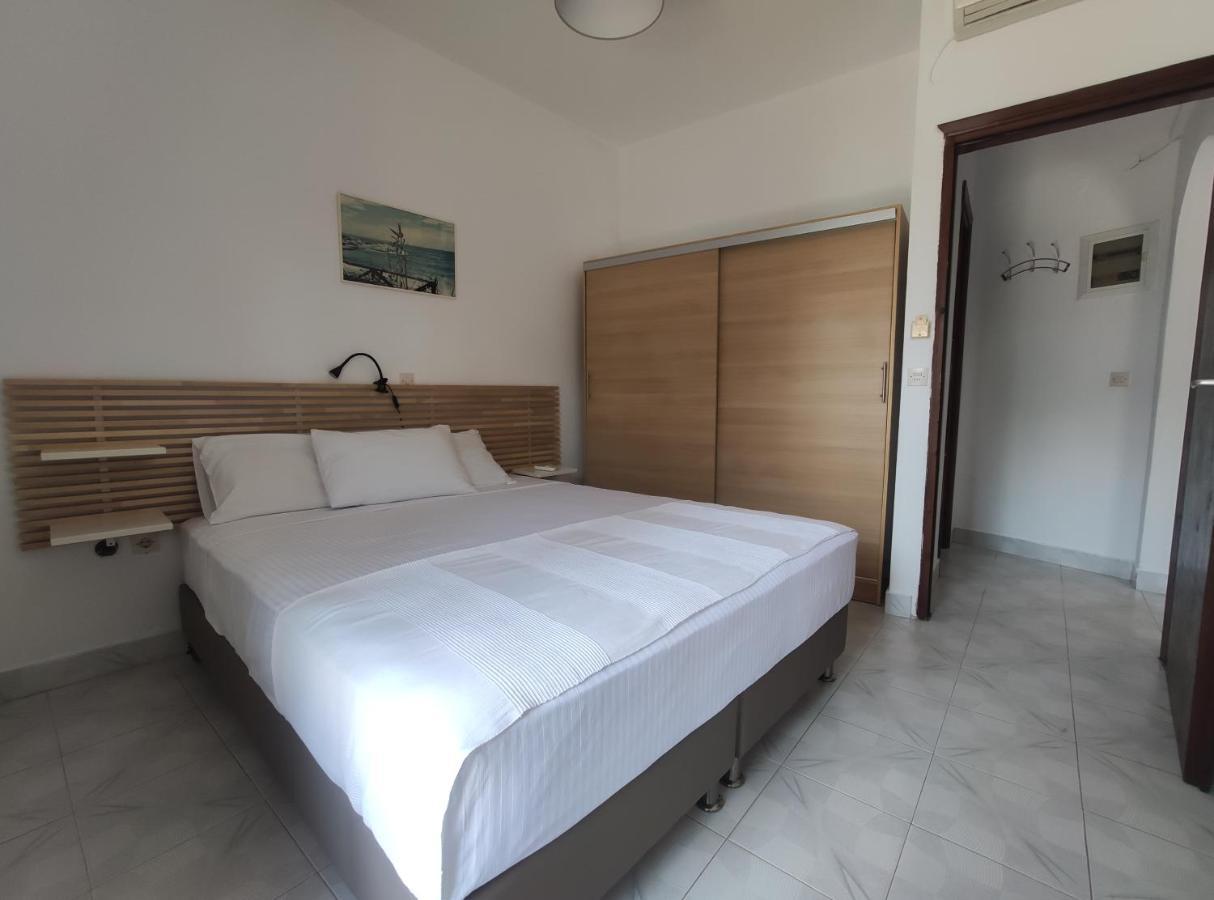 Para Thin Alos Inn Néos Marmarás Exterior foto