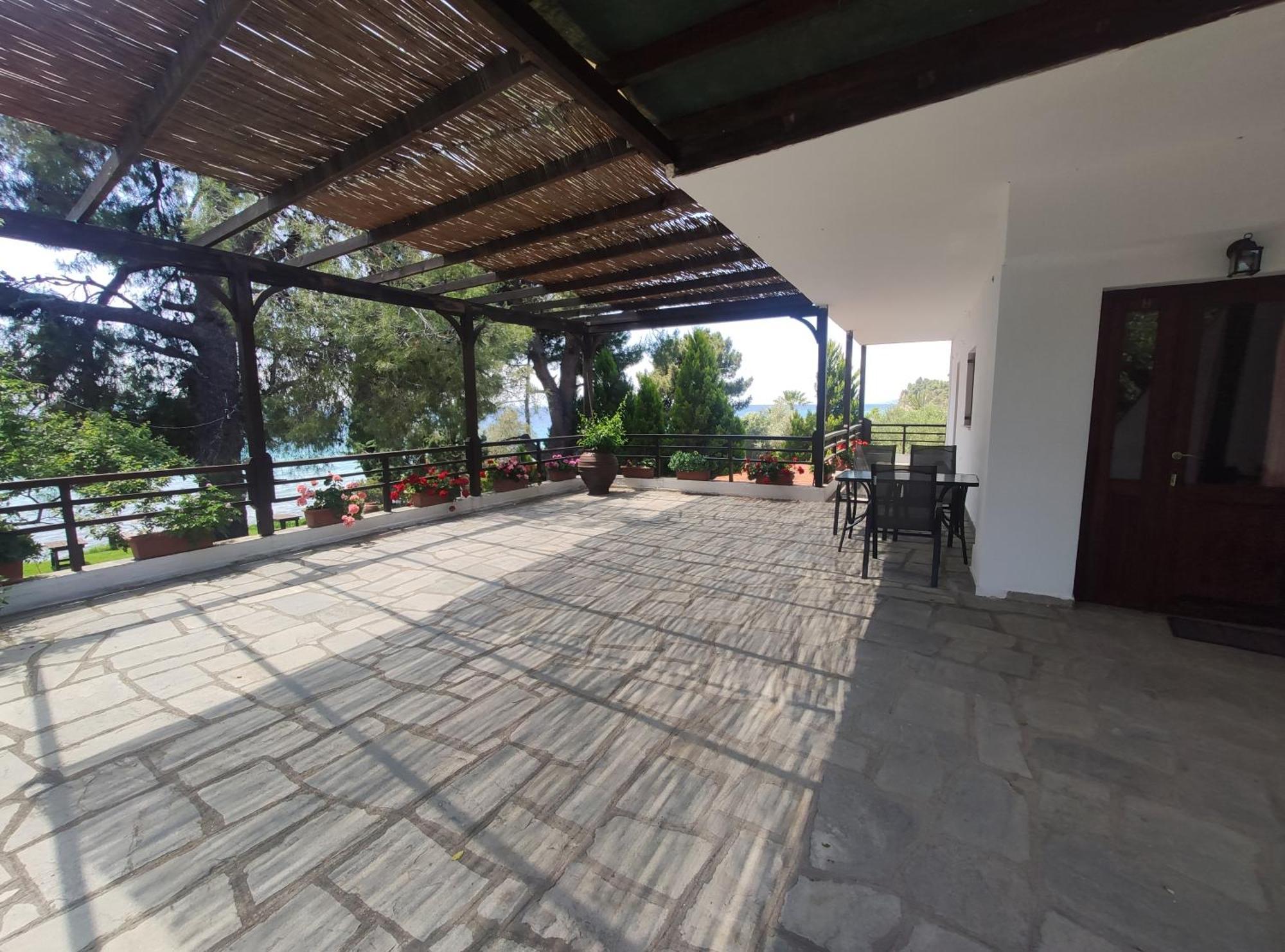 Para Thin Alos Inn Néos Marmarás Exterior foto